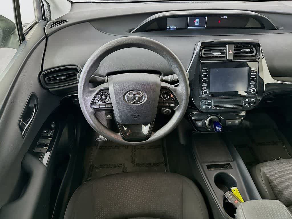 Used 2022 Toyota Prius LE FWD image 10