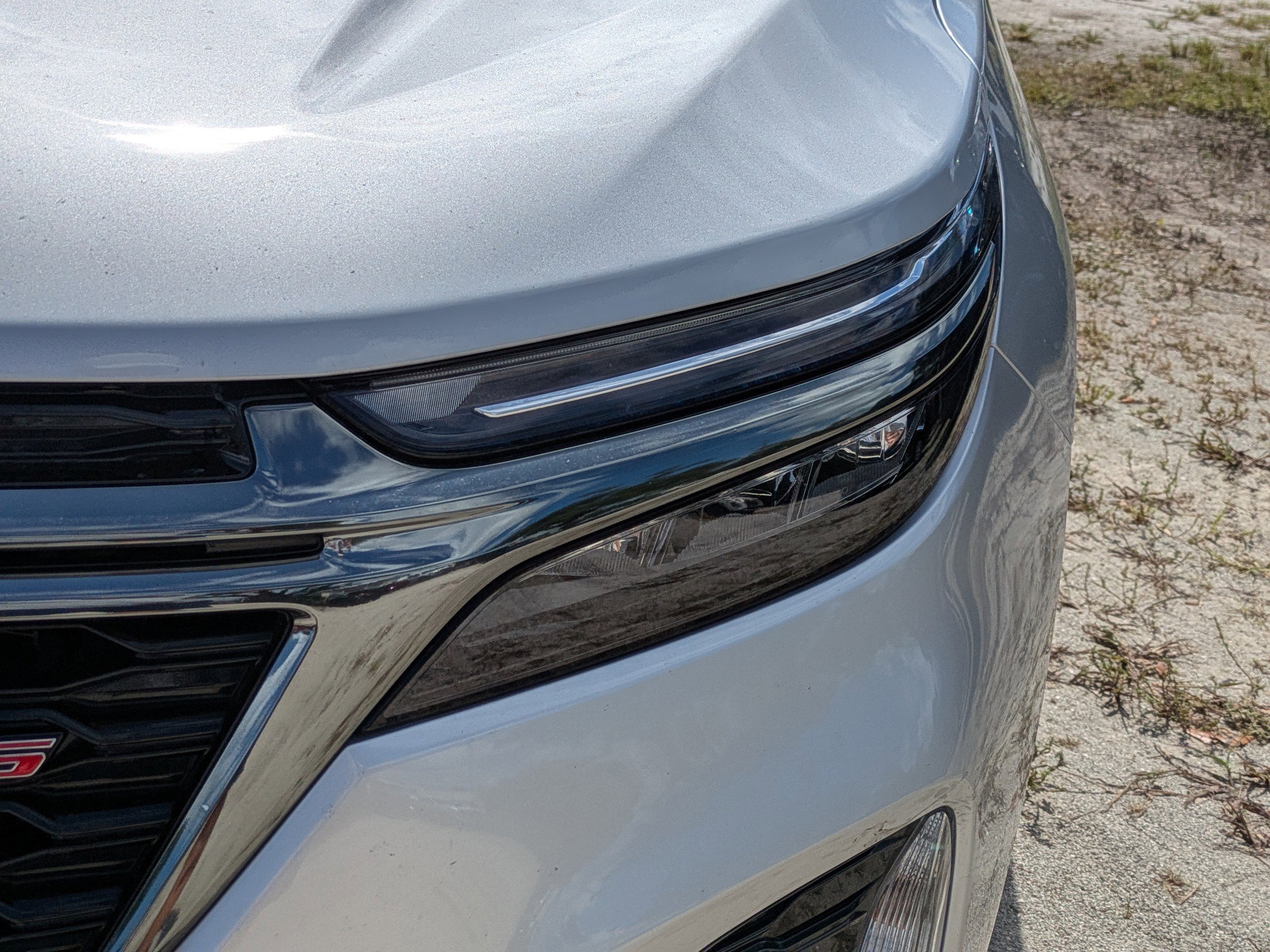 Used 2022 Chevrolet Equinox RS w/ RS Leather Package image 9