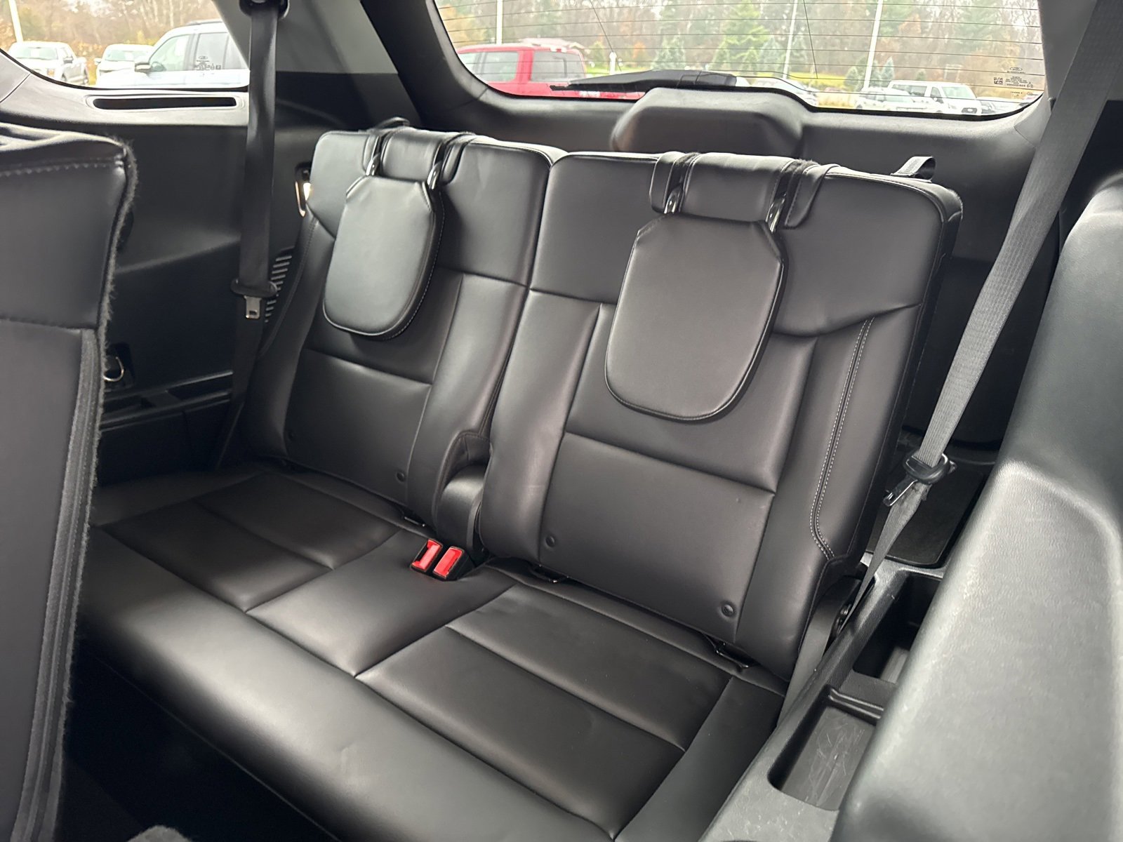 Certified 2023 Ford Explorer XLT w/ Equipment Group 202A image 36