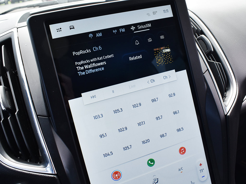 Certified 2022 Ford Edge Titanium AWD/4WD image 21