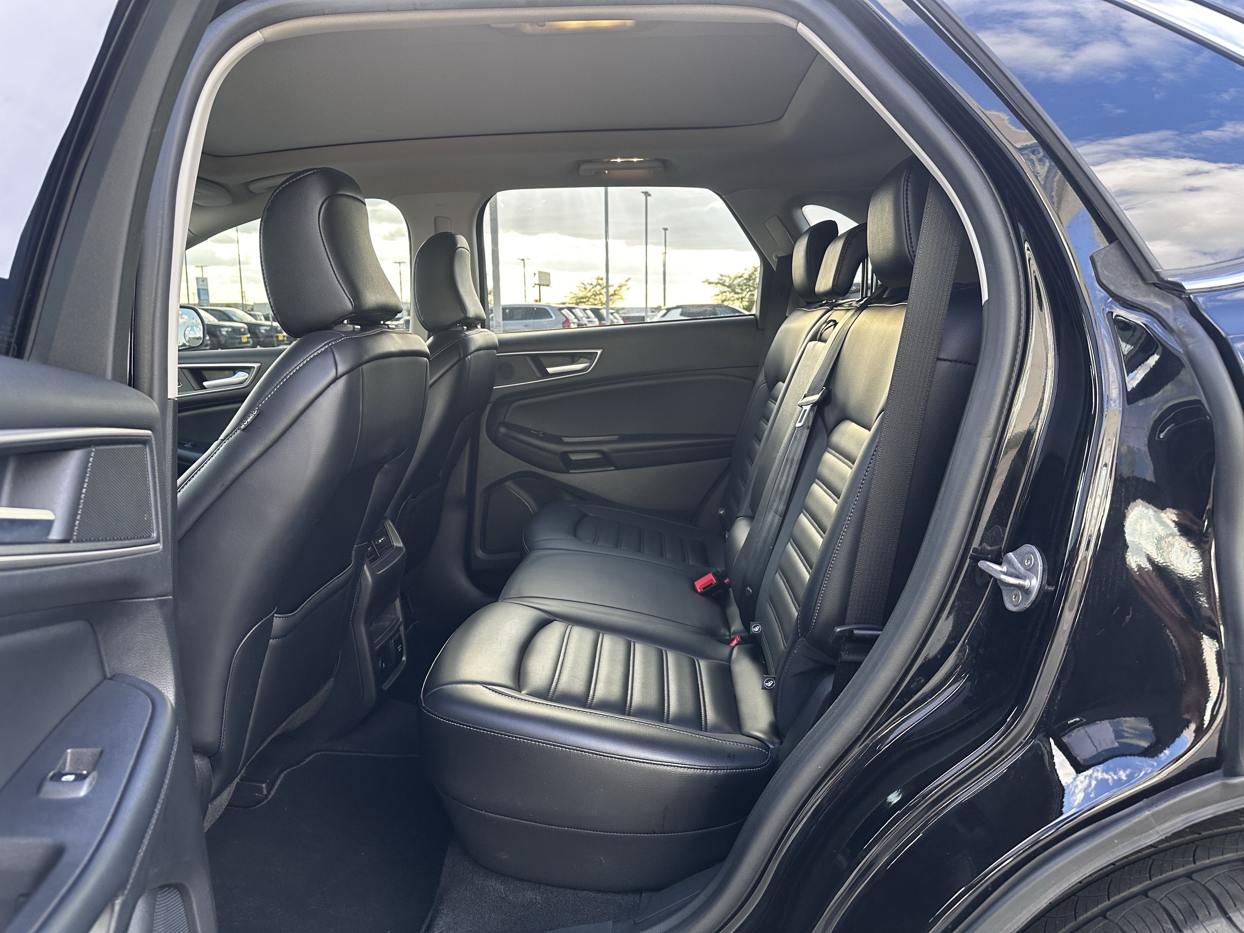Certified 2024 Ford Edge SEL w/ Convenience Package AWD/4WD image 21