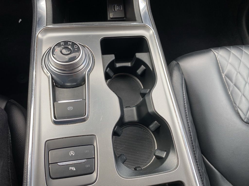 Certified 2023 Ford Edge Titanium AWD/4WD image 40