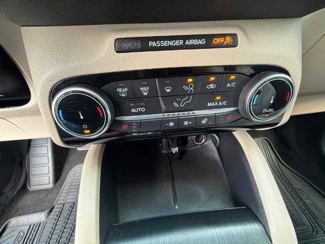 Certified 2022 Ford Escape Titanium AWD/4WD image 26