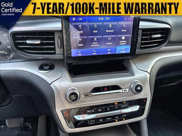 Certified 2024 Ford Explorer XLT RWD image 25