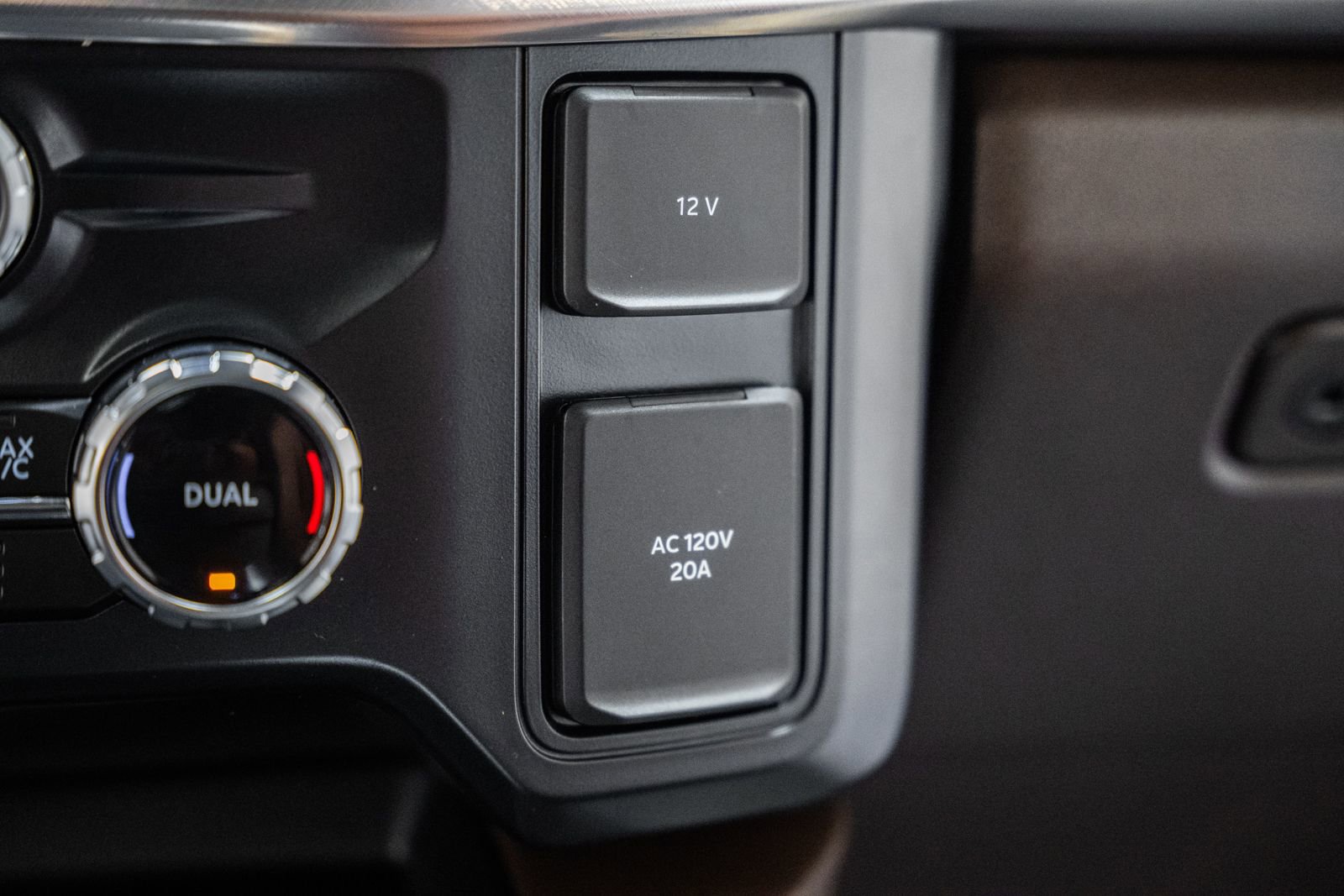 Certified 2024 Ford F350 King Ranch w/ Chrome Package image 34