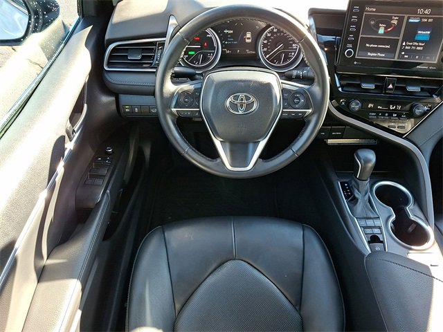 Used 2021 Toyota Camry XLE image 12