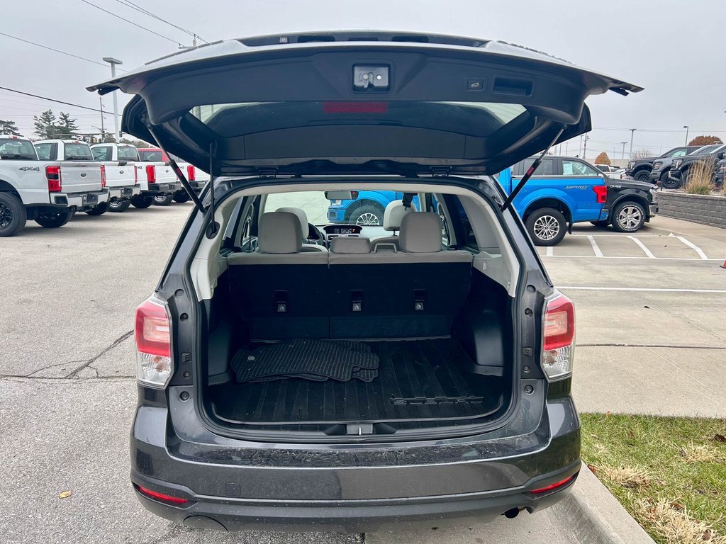 Used 2017 Subaru Forester 2.5i Premium image 15