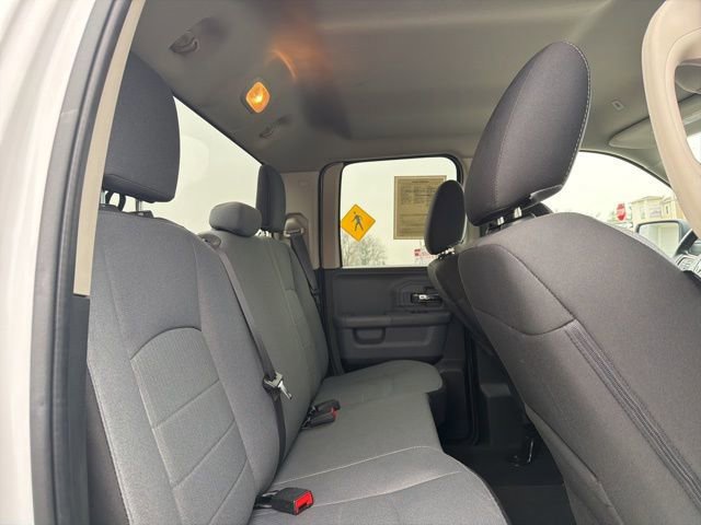 Used 2024 RAM 1500 Classic SLT image 35