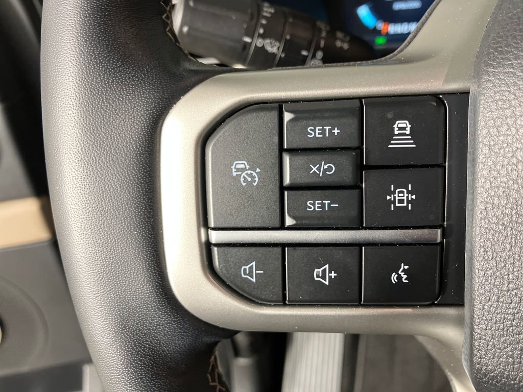 Certified 2024 Ford Expedition Limited image 18