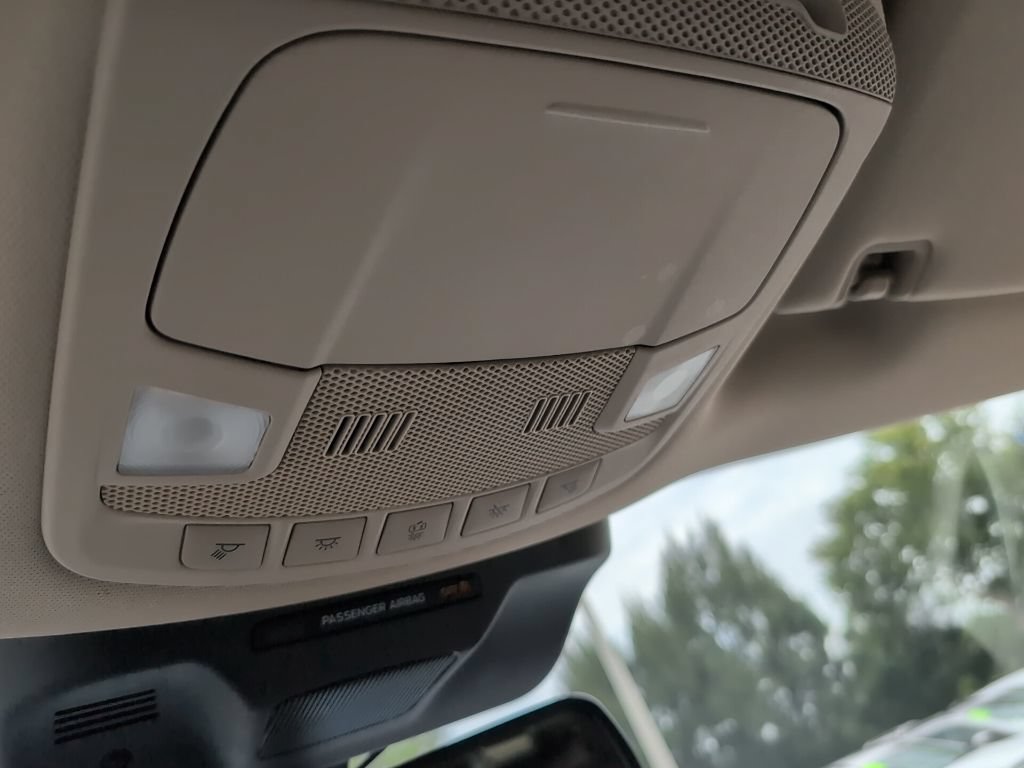 Certified 2024 Ford Expedition XLT RWD image 23