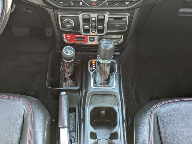 Used 2020 Jeep Wrangler Unlimited Rubicon AWD/4WD image 19
