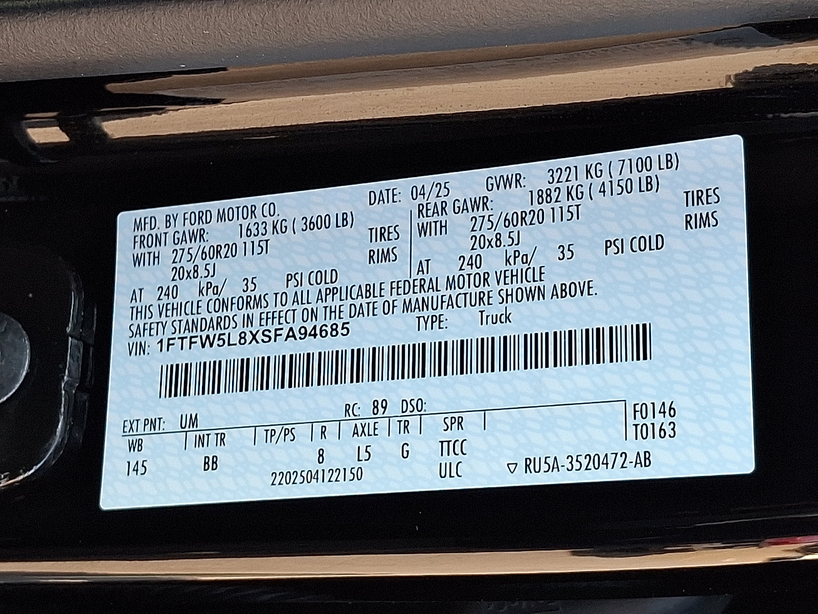 Certified 2025 Ford F150 Lariat w/ Equipment Group 502A High AWD/4WD image 27