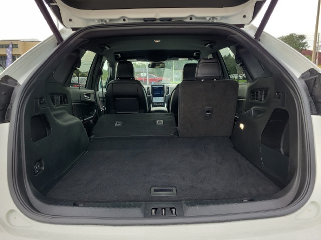 Certified 2024 Ford Edge ST-Line AWD/4WD image 9