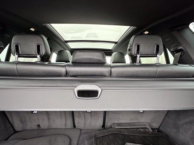 Used 2021 BMW X5 xDrive45e w/ Premium Package AWD/4WD image 14