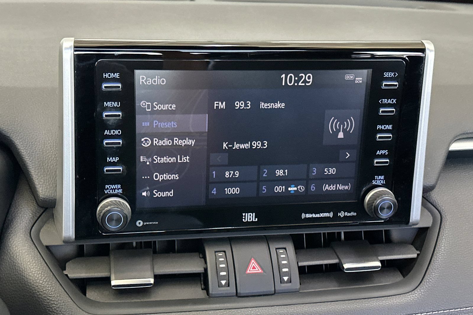 Used 2019 Toyota RAV4 Limited w/ Advanced Technology Package AWD/4WD image 19