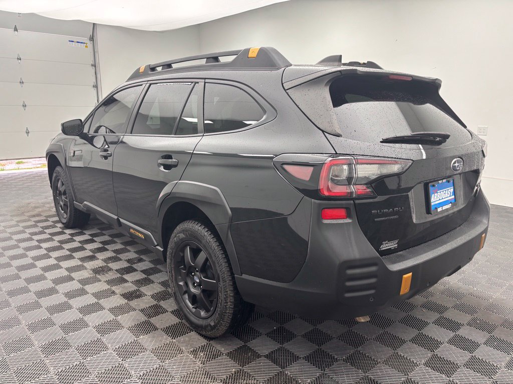 Used 2023 Subaru Outback Wilderness AWD/4WD image 12