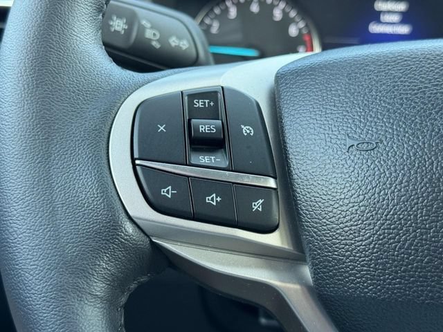 Certified 2024 Ford Explorer XLT w/ Equipment Group 202A AWD/4WD image 17