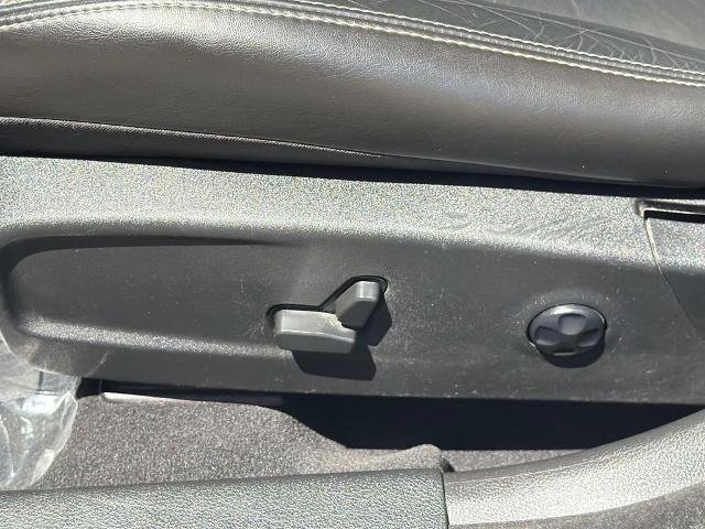 Used 2021 Chrysler 300 S RWD image 22