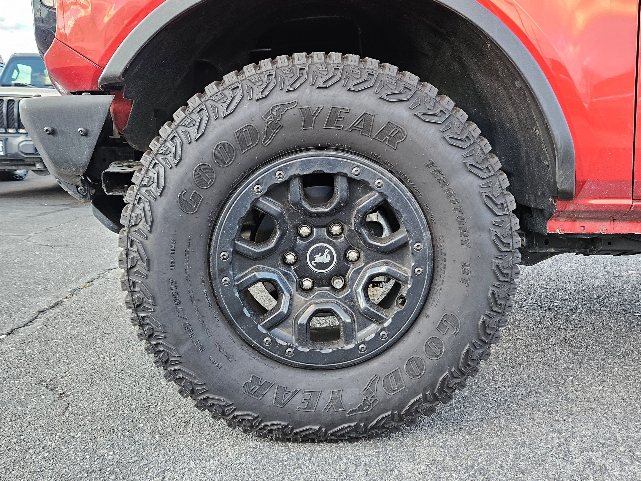 Certified 2024 Ford Bronco Wildtrak AWD/4WD image 15