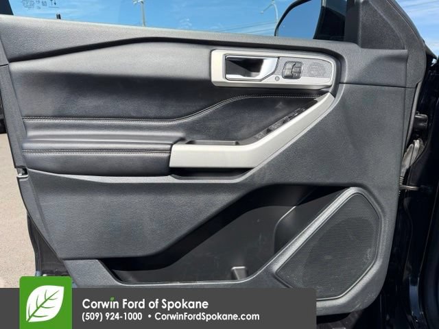 Certified 2022 Ford Explorer Limited w/ Class IV Trailer Tow Package AWD/4WD image 22
