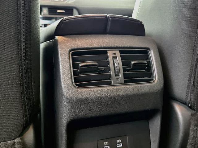 Used 2024 Nissan Rogue SV AWD/4WD image 13