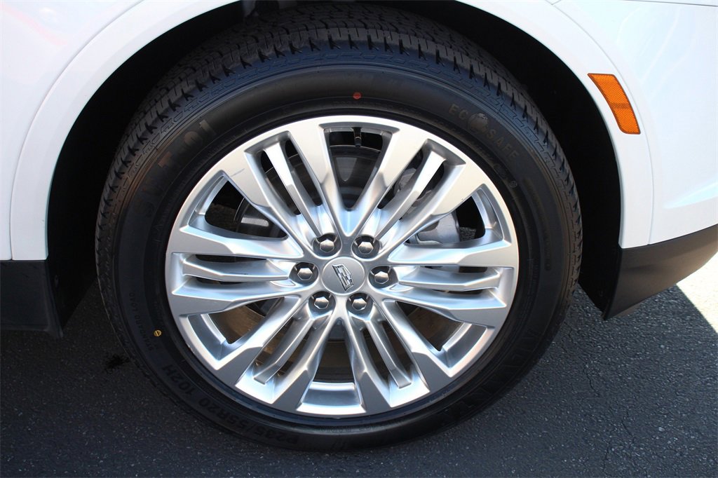 Used 2017 Cadillac XT5 Premium Luxury image 14