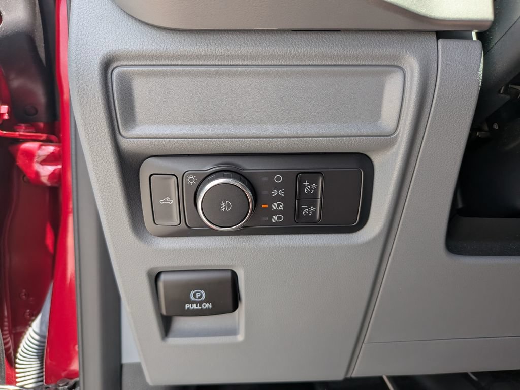Certified 2022 Ford F150 XLT RWD image 30
