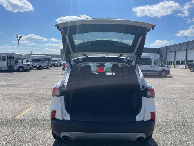 Certified 2022 Ford Escape Titanium image 10