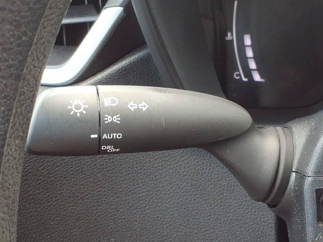 Used 2026 Toyota Corolla LE FWD image 17