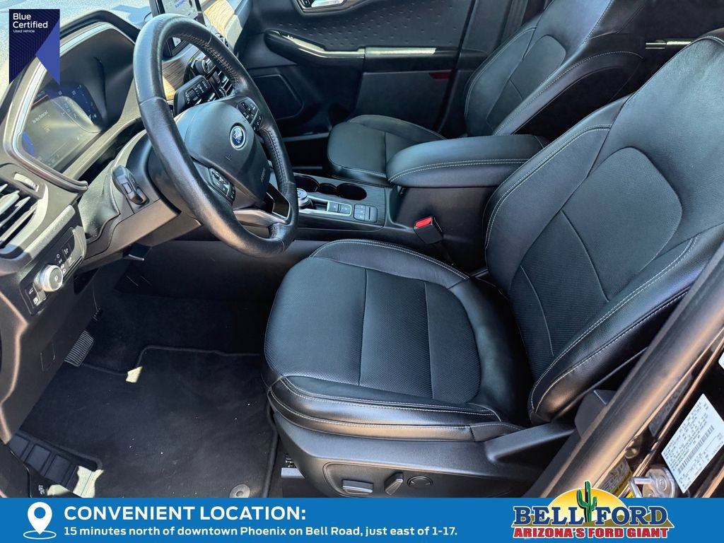 Certified 2020 Ford Escape Titanium FWD image 18