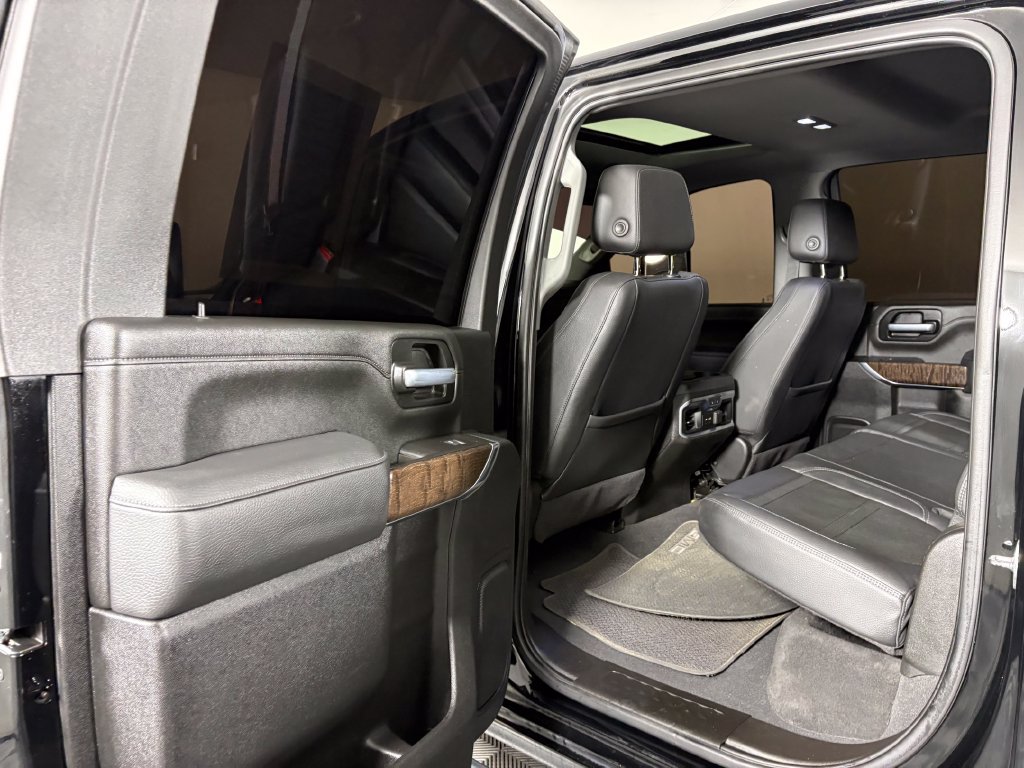 Used 2021 GMC Sierra 2500 Denali w/ Denali Ultimate Package AWD/4WD image 28