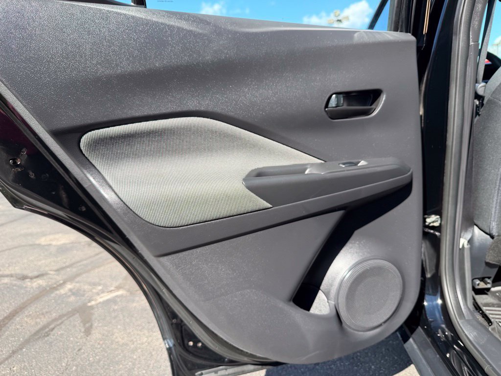 Used 2020 Nissan Kicks S FWD image 24