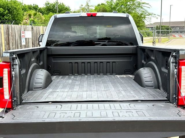 Certified 2025 Ford F250 Lariat w/ Chrome Package AWD/4WD image 7