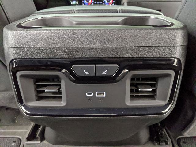 Used 2025 GMC Sierra 2500 AT4 w/ AT4 Premium Plus Package image 15