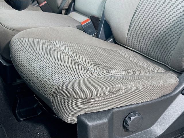 Certified 2022 Ford F250 XLT w/ Black Appearance Package image 10