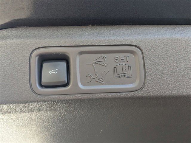 Certified 2021 Ford Expedition Limited image 28