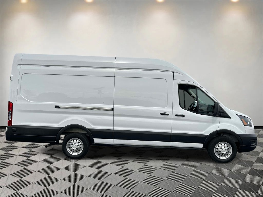 Certified 2025 Ford Transit 250 148 High Roof Extended AWD image 2