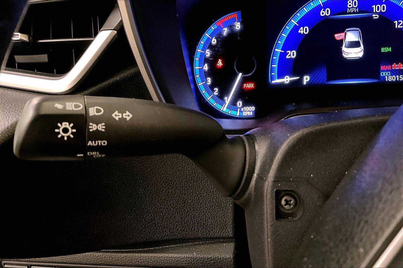 Used 2022 Toyota Corolla XSE image 30