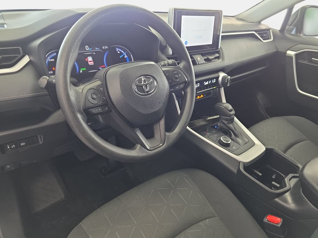 Used 2024 Toyota RAV4 XLE AWD/4WD image 13