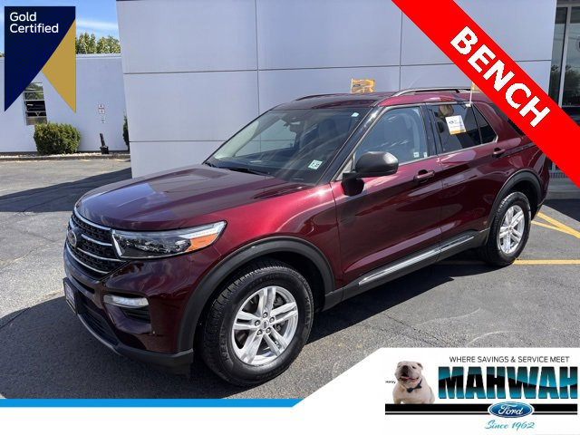 Certified 2022 Ford Explorer XLT w/ Equipment Group 202A