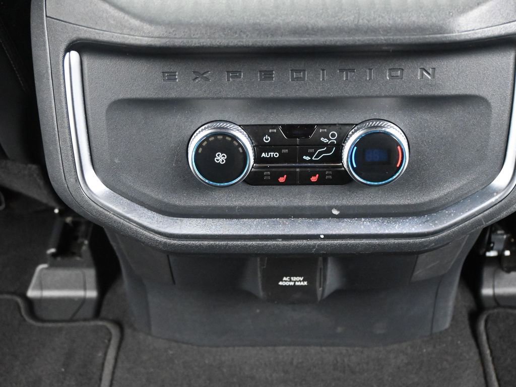 Certified 2025 Ford Expedition Max Platinum w/ Stealth Performance Package image 25