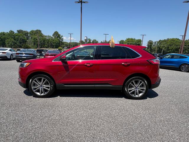 Certified 2022 Ford Edge Titanium AWD/4WD image 6