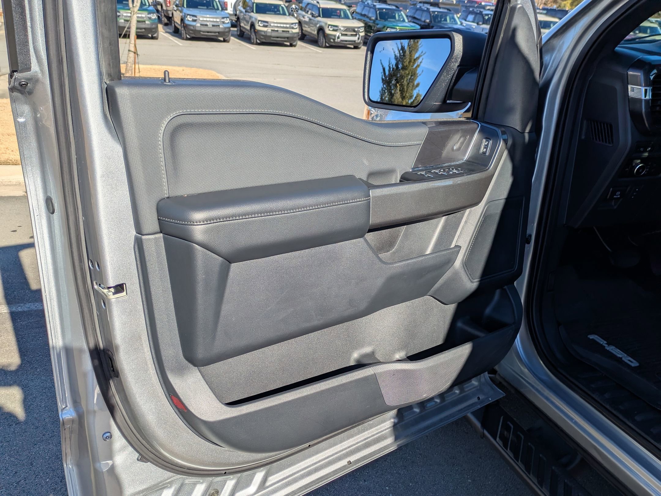 Certified 2023 Ford F150 XLT w/ Equipment Group 302A High image 16