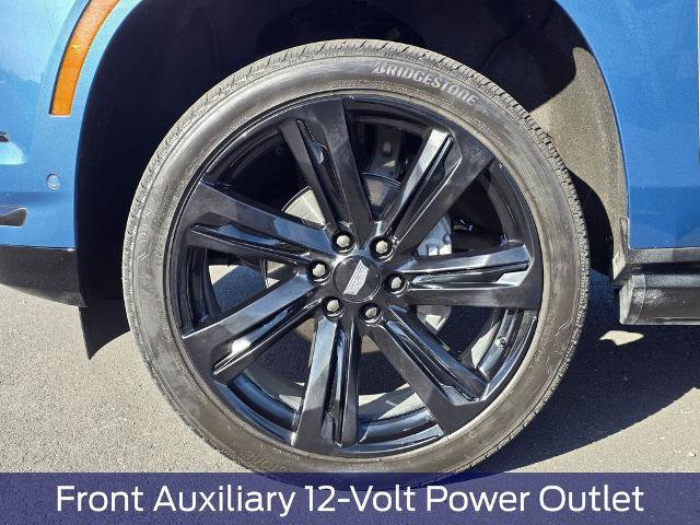 Used 2025 Cadillac Escalade Sport Platinum image 9