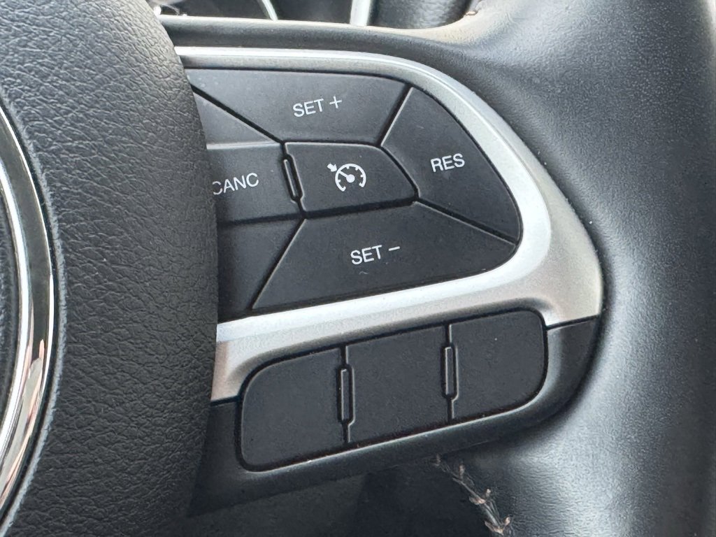 Used 2021 Jeep Compass Latitude w/ Convenience Group image 33