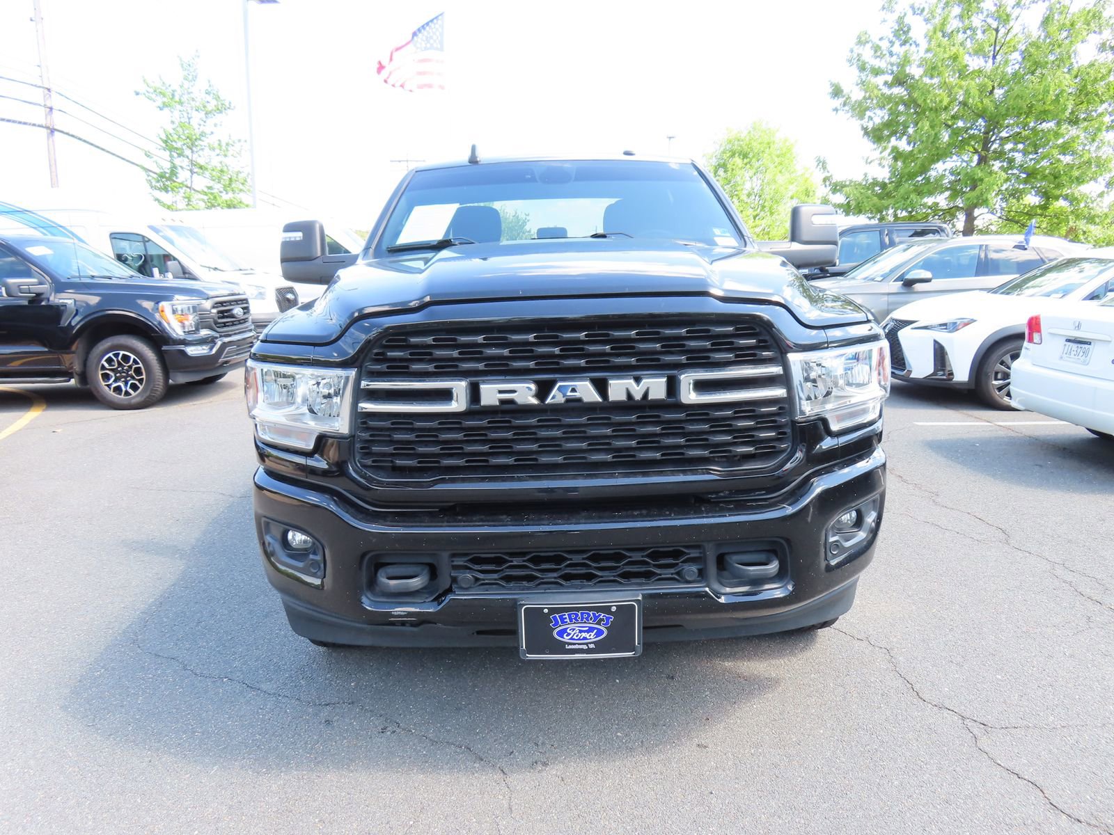 Used 2023 RAM 2500 Big Horn w/ Level 1 Equipment Group AWD/4WD image 2