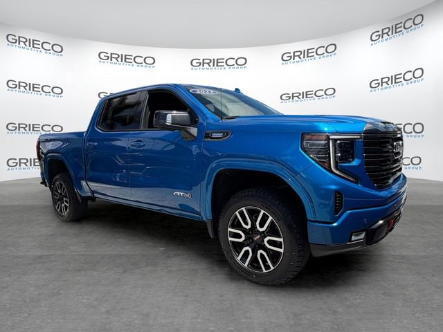 Used 2023 GMC Sierra 1500 AT4 w/ AT4 Premium Package AWD/4WD image 1