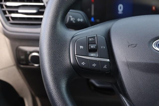 Certified 2025 Ford Escape Active FWD image 12