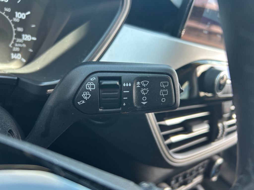 Certified 2022 Ford Escape SEL AWD/4WD image 28