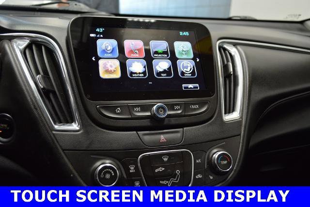 Used 2018 Chevrolet Malibu LT w/ Leather Package image 11